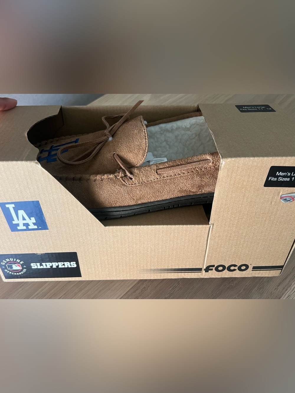 NIB Men's LA Dodgers Slipper